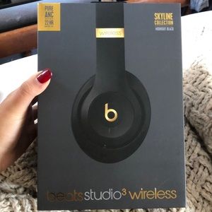 Beats studio three wireless brand new